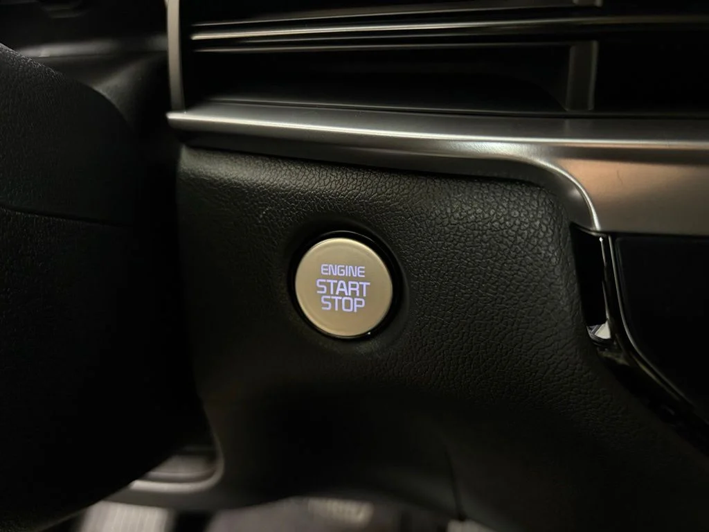 New 2026 Mineral Blue Kia EX image 23
