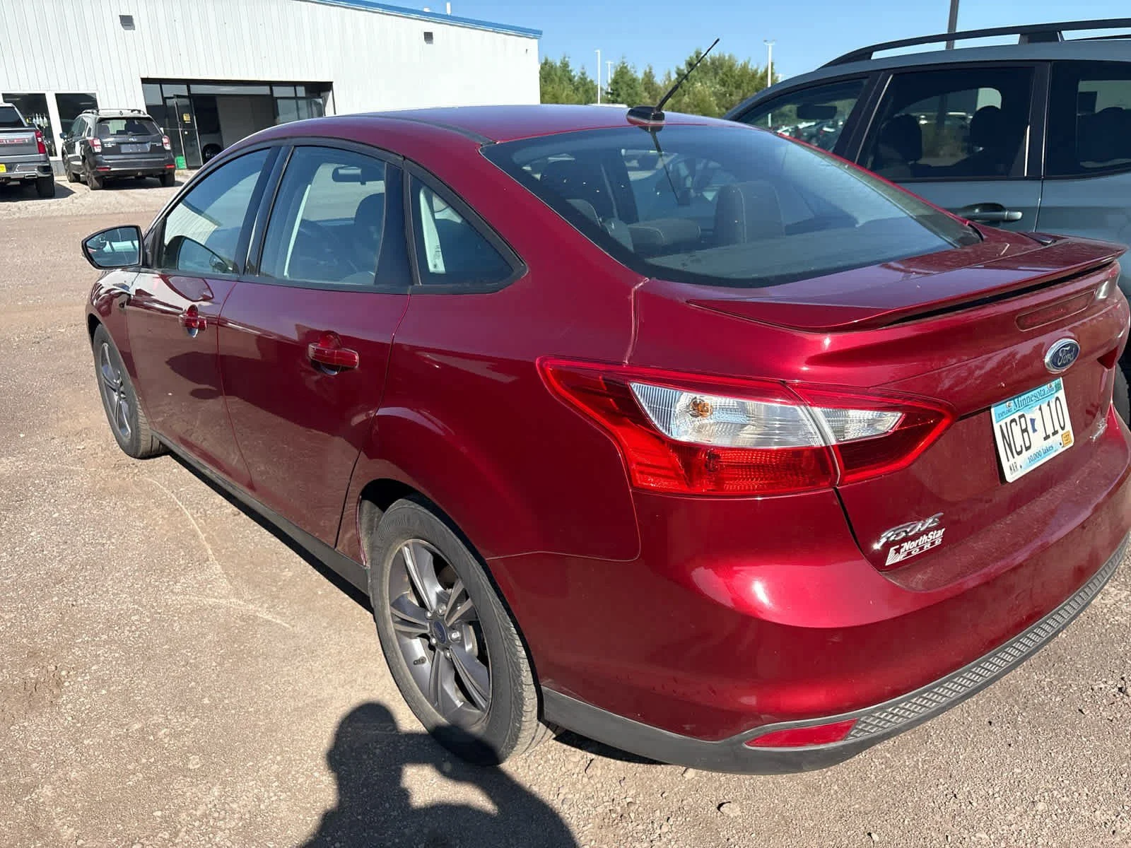 Used 2014 Ruby Red Tinted Clearcoat Ford SE image 10