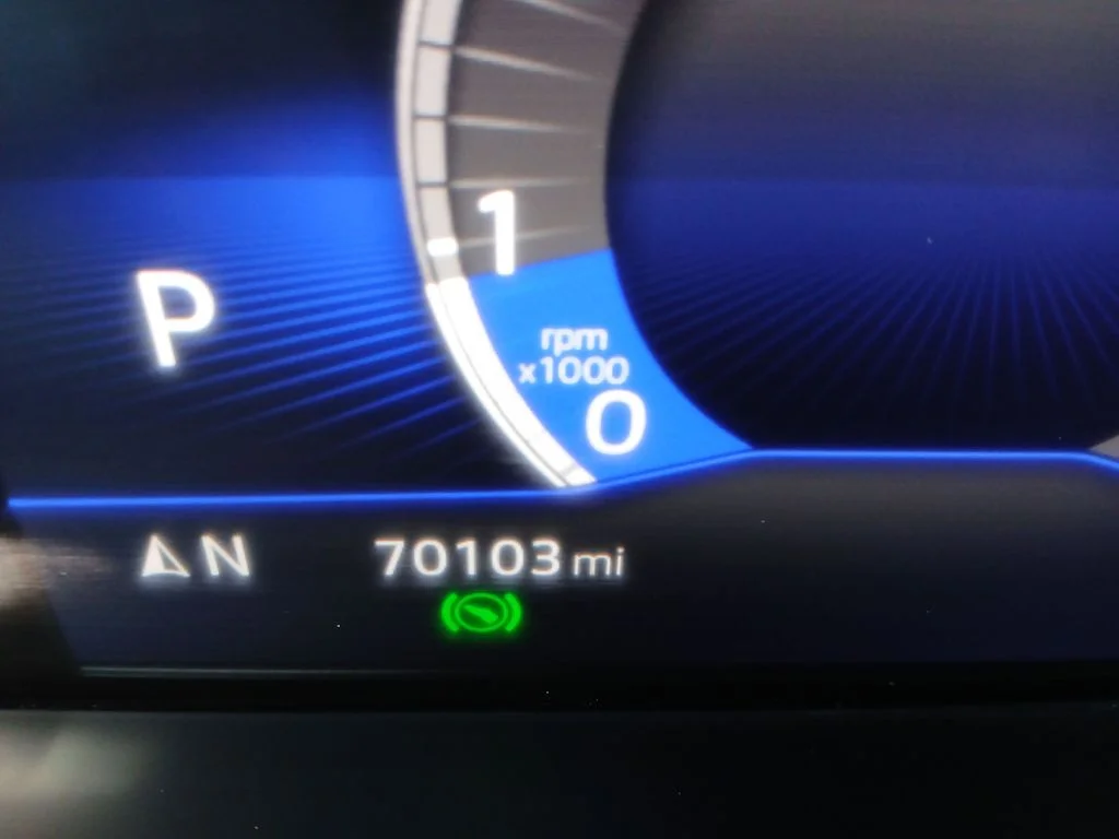 Used 2022 Silver Volkswagen 2.0T SE image 19