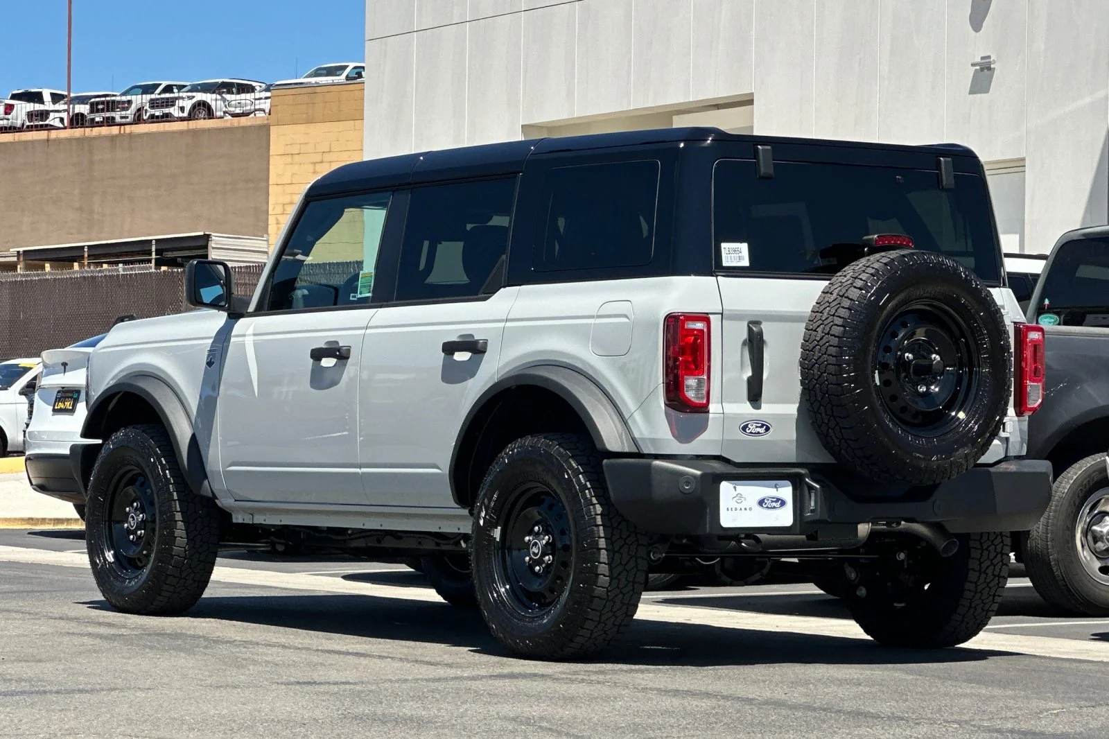 New 2026 Avalanche Gray Ford Big Bend® image 5