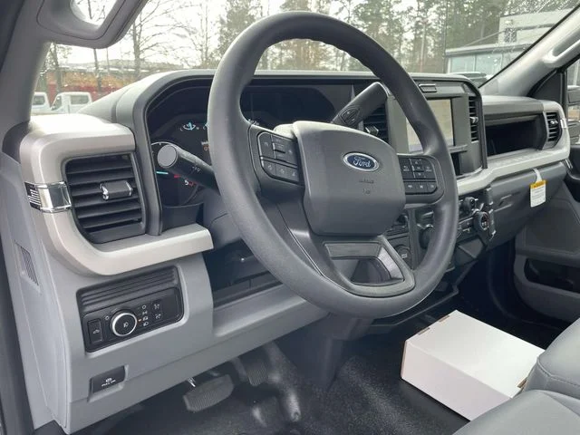 New 2026 Oxford White Ford F-350® XL image 13