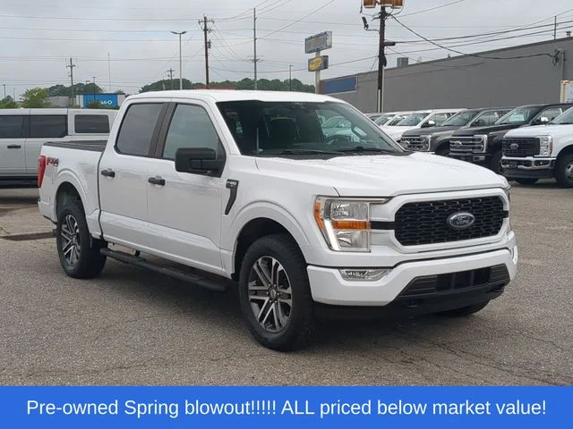 Used 2021 White Ford XL image 15