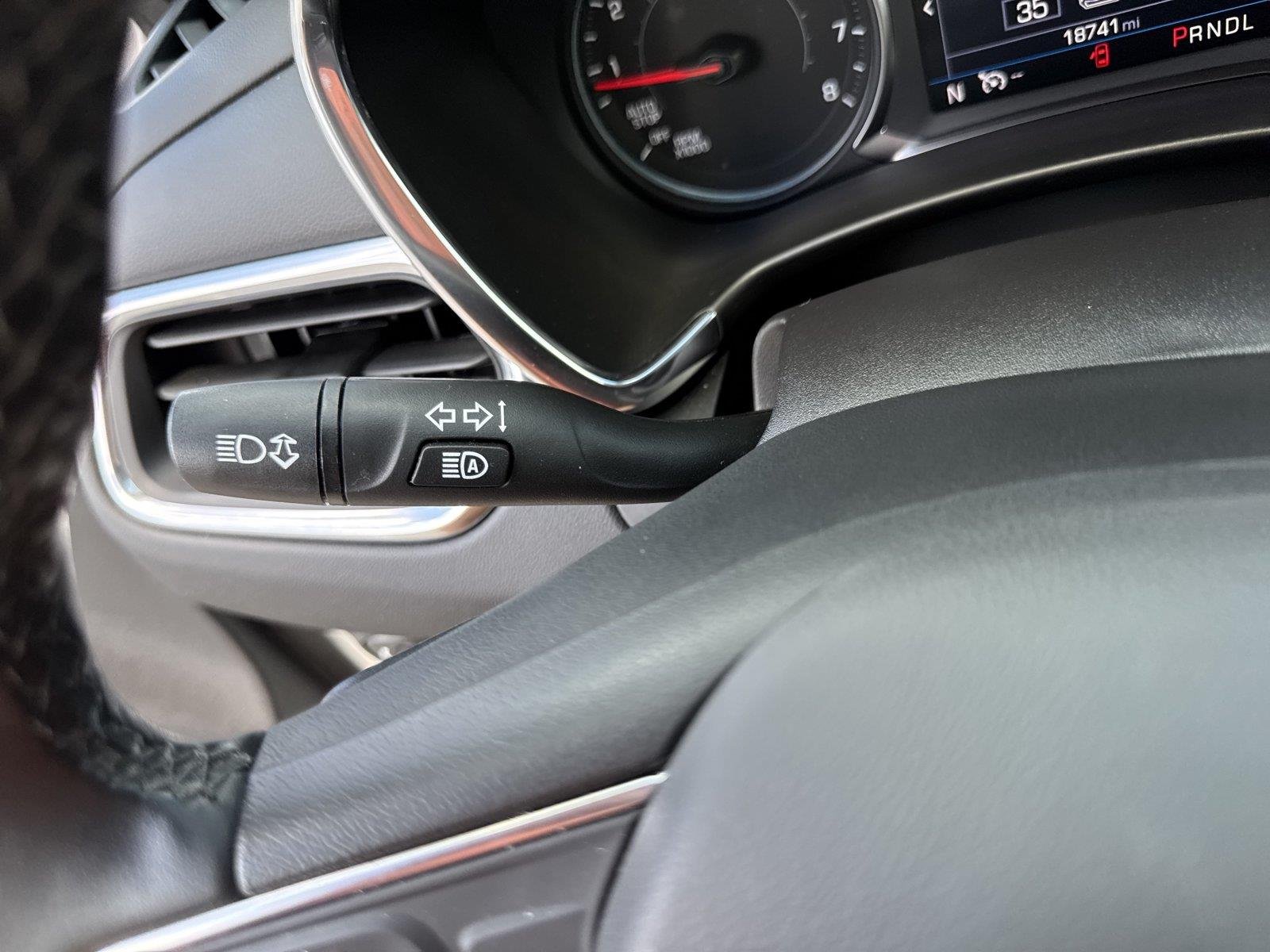 Used 2024 Summit White Chevrolet LT image 20