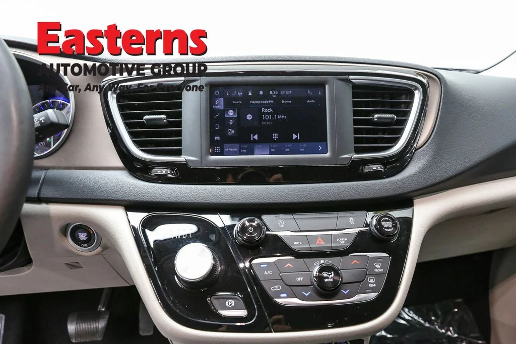 Used 2023 Red Chrysler LX image 12
