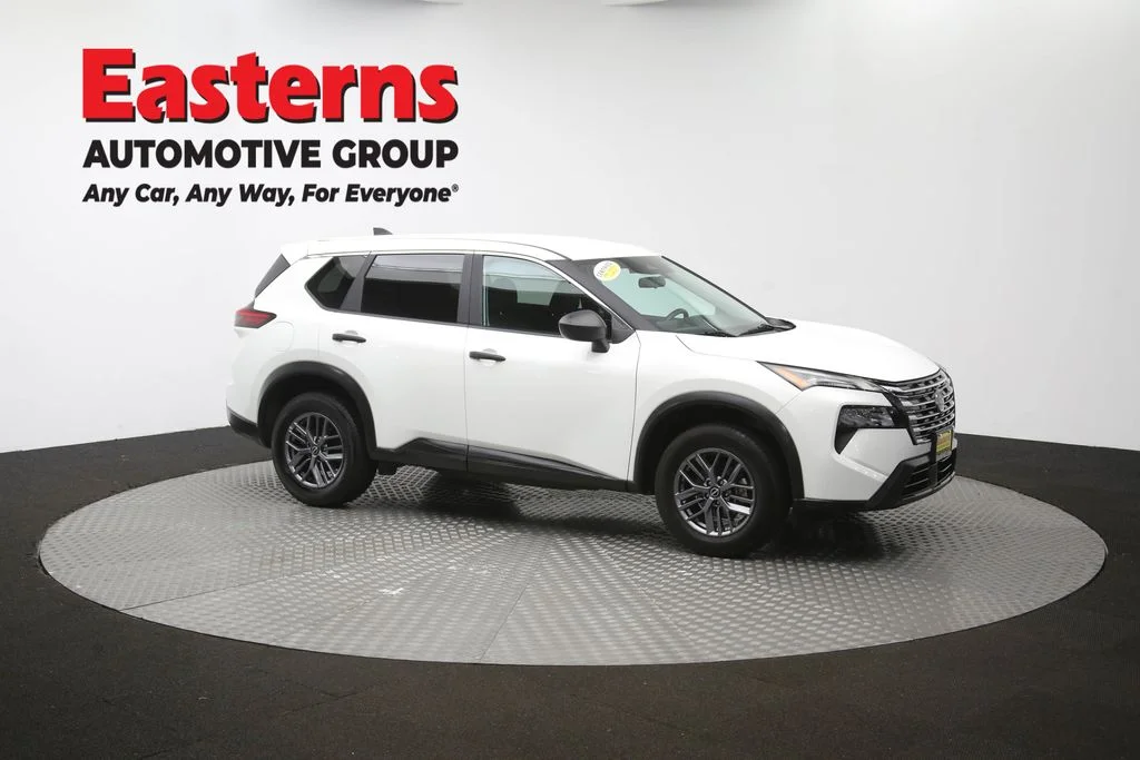 Used 2024 White Nissan S image 50