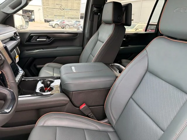 New 2026 White GMC AT4 image 17