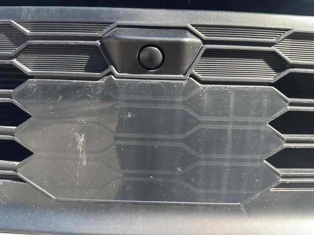 Used 2024 Gray Mitsubishi ES image 29