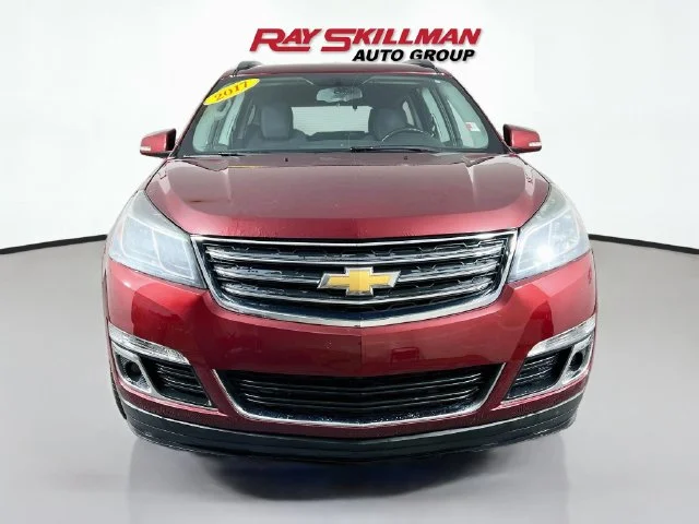 Used 2017 Red Chevrolet 1LT image 2