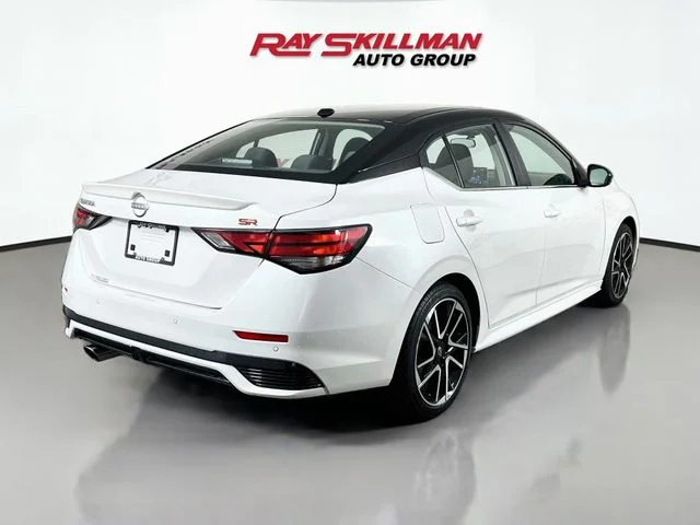 Used 2025 White Nissan SR image 7