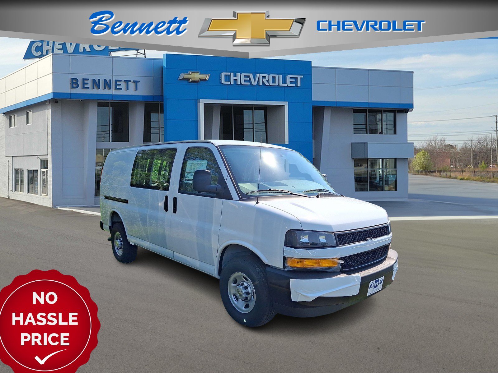 2026 Chevrolet Express 2500 Work Van HD's photo