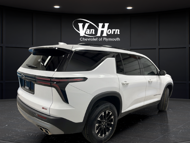 Used 2024 Summit White Chevrolet Z71 image 7