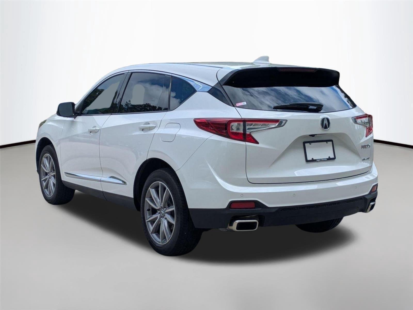 Used 2023 Platinum White Pearl Acura w/Technology Package image 7