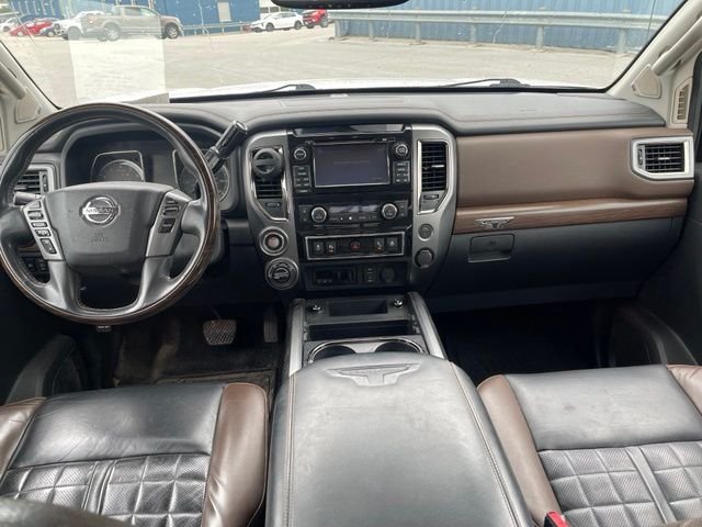 Used 2017 White Nissan Platinum Reserve image 3