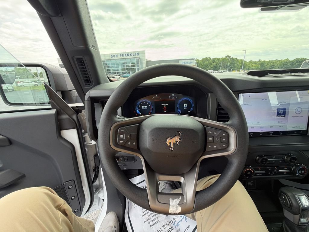 New 2026 Oxford White Ford Base image 20