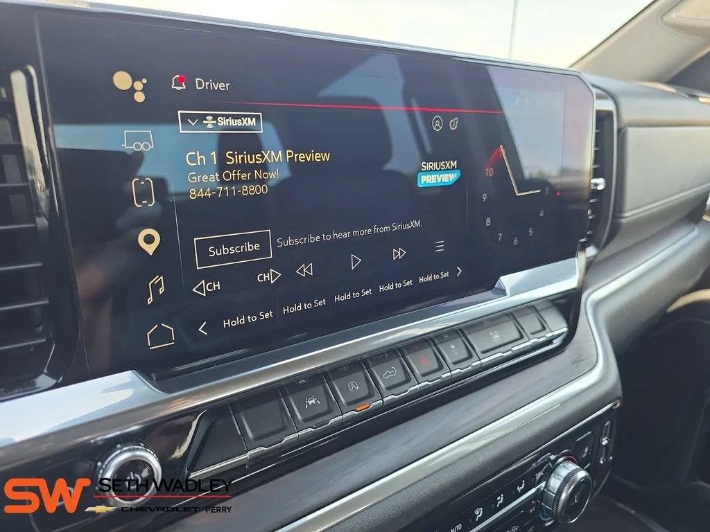 2025 GMC Sierra 1500 SLT - Photo 21