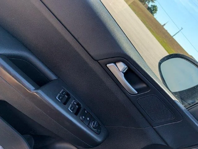 Used 2018 Blue Kia LX image 11