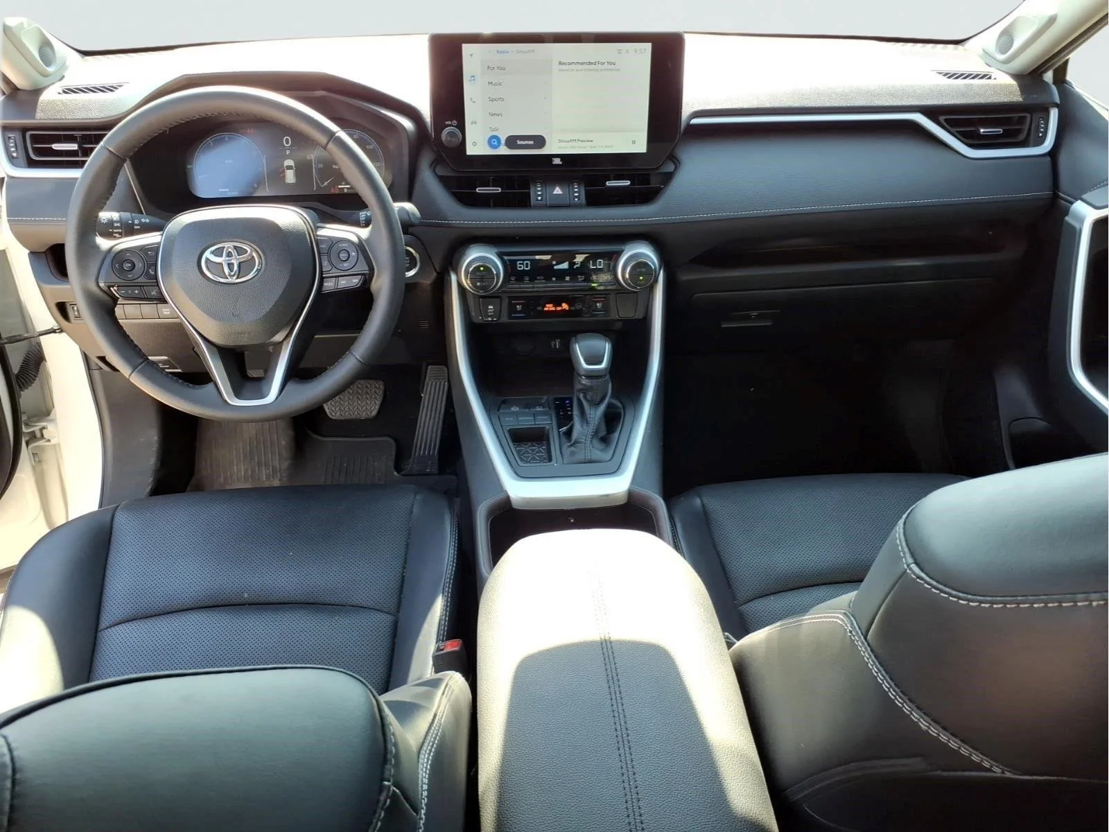 Used 2023 Wind Chill Pearl Toyota Limited image 13