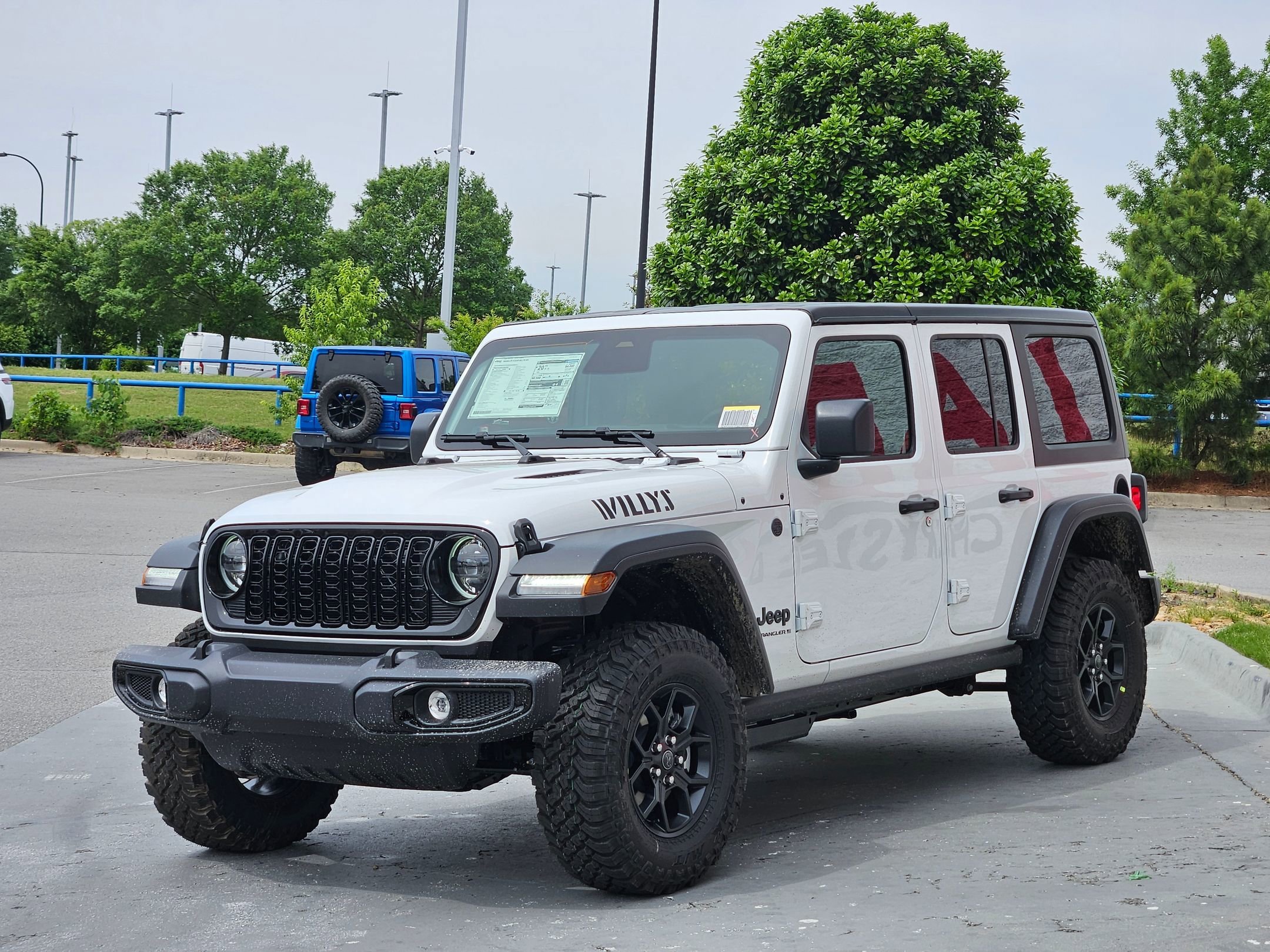 New 2026 Bright White Clear-Coat Exterior Paint Jeep Willys image 3