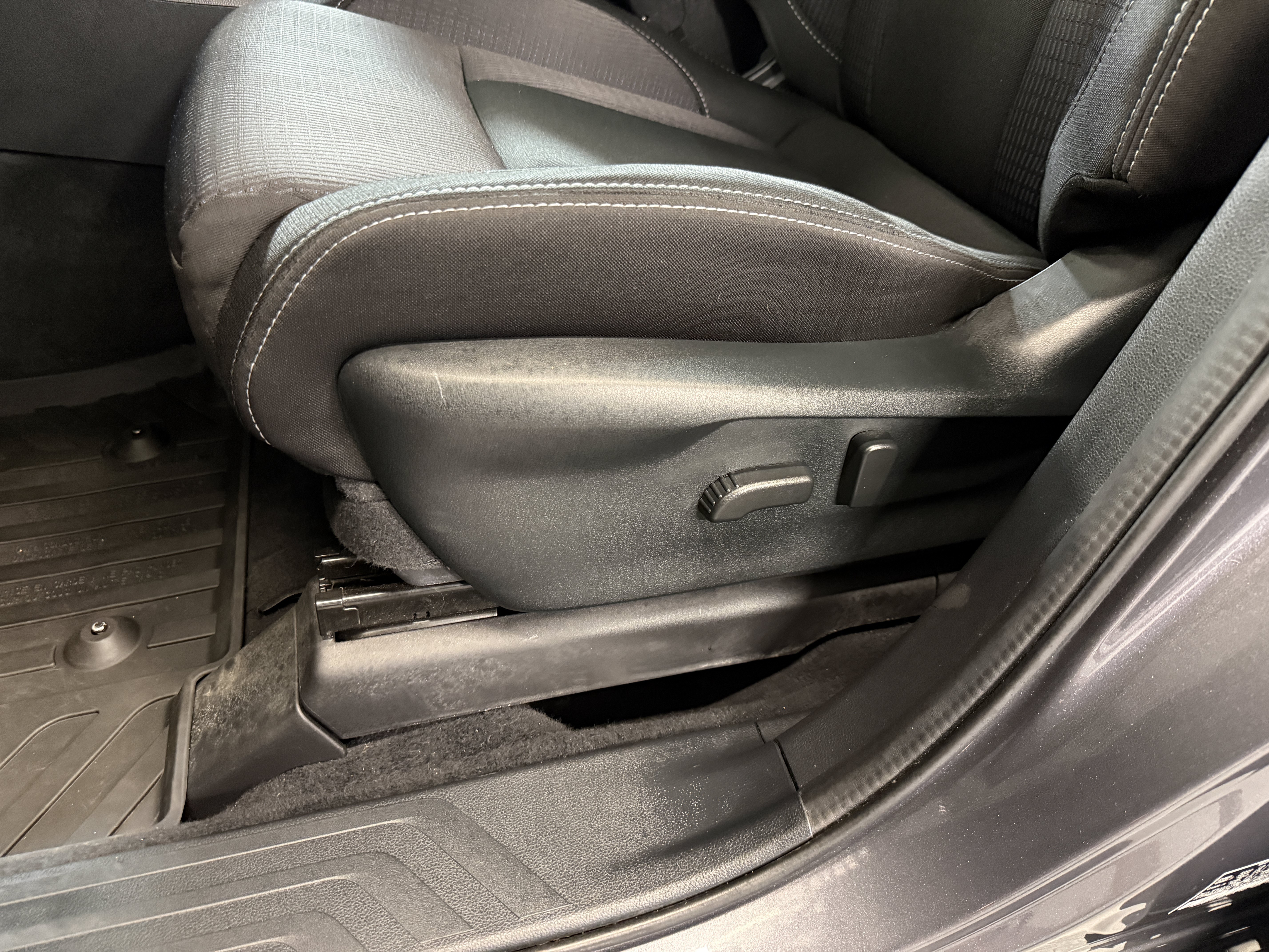 Used 2022 Magnetite Gray Metallic Subaru Premium image 13