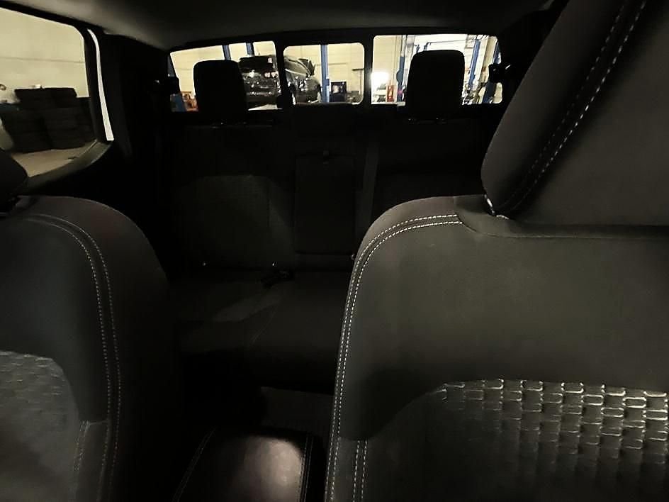 Used 2024 White Ford XLT image 28