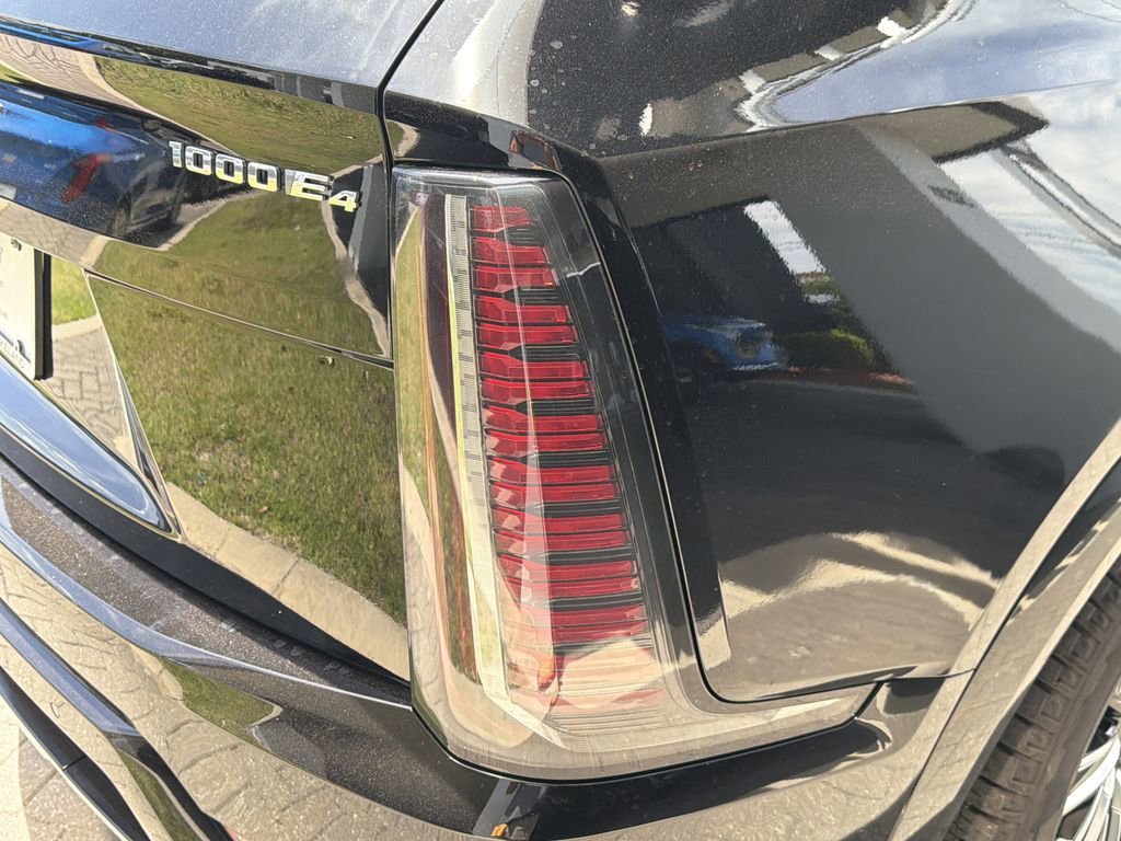 2026 Cadillac Escalade IQ Luxury - Photo 8