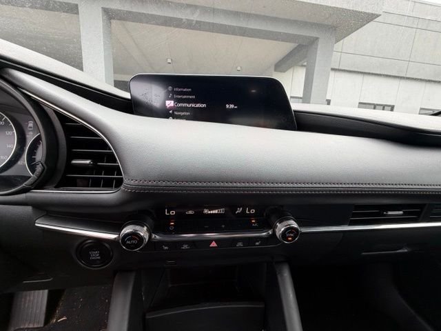Used 2019 Blue Mazda Preferred image 13