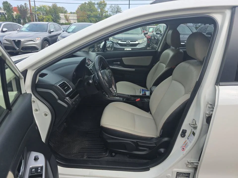 Used 2016 White Subaru 2.0i Limited image 2