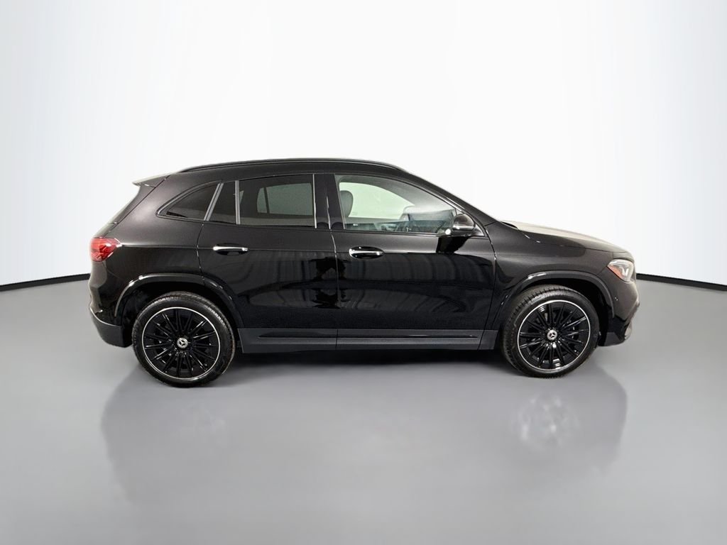 Used 2026 Black Mercedes-Benz GLA 250 image 8