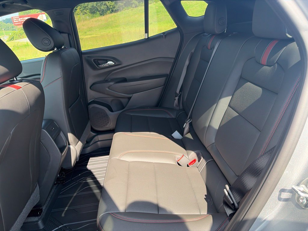 2026 Chevrolet Trax RS - Photo 28