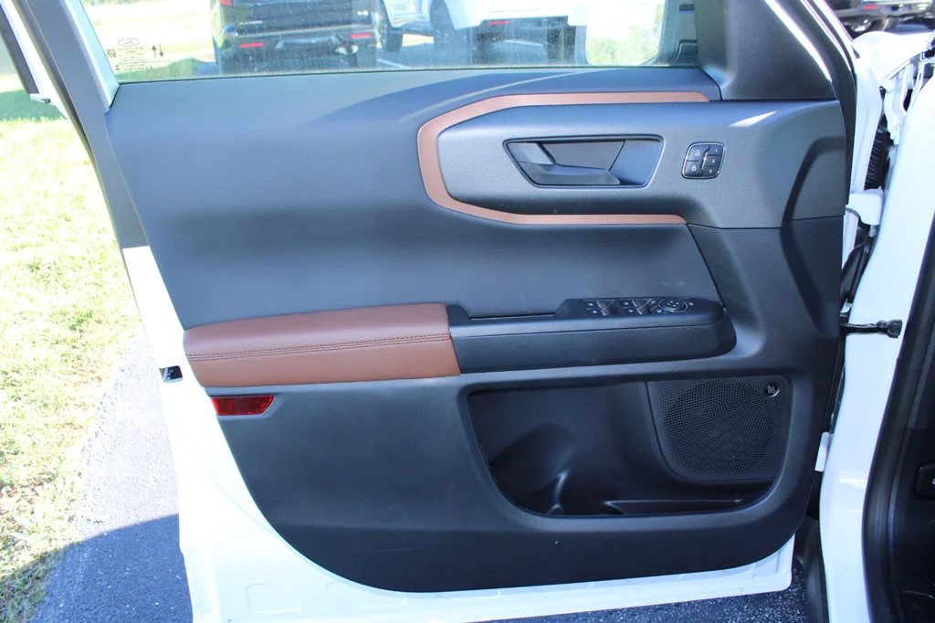 New 2026 Oxford White Ford Outer Banks® image 32