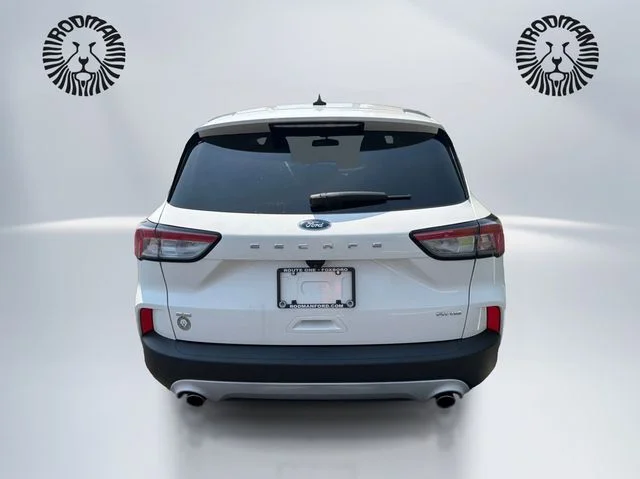 Certified Used 2020 White Metallic Ford SE image 7