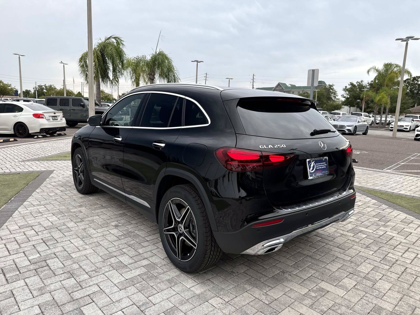 New 2026 Black Mercedes-Benz 250 4MATIC® SUV image 4