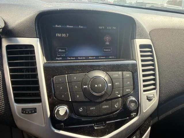 Used 2015 Gold Chevrolet 1LT image 13
