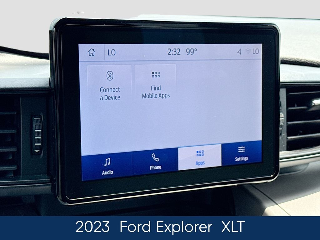 Used 2023 Silver Ford XLT image 30
