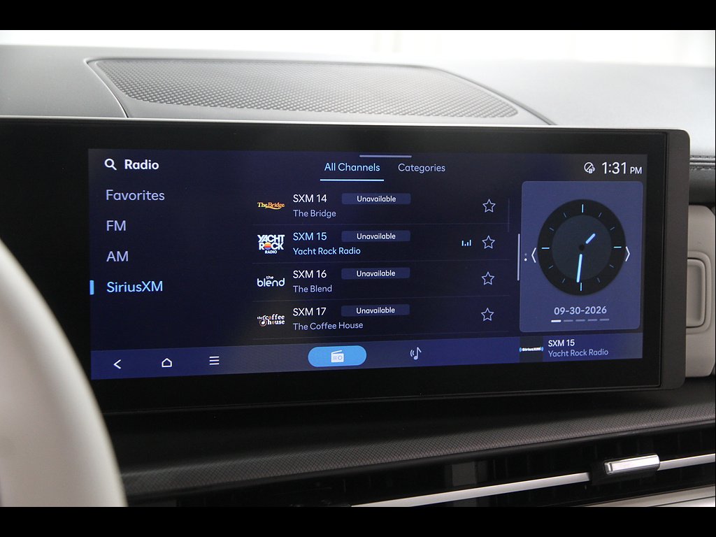 2025 Hyundai Santa Fe SEL - Photo 11
