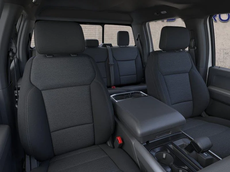 New 2026 Oxford White Ford XLT image 10