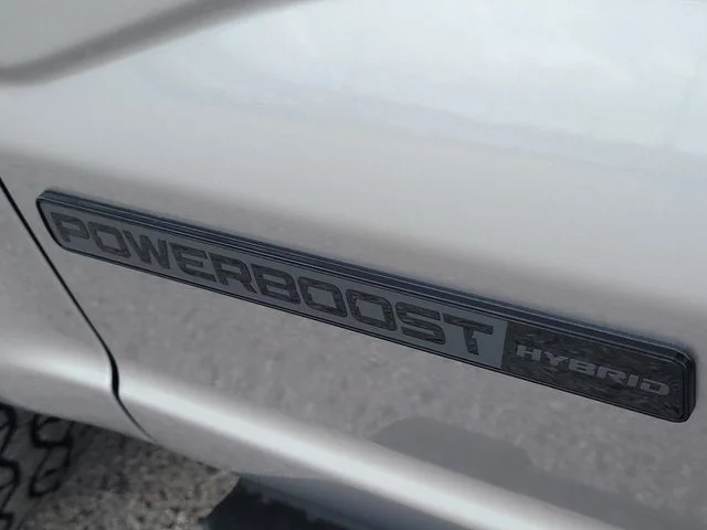 New 2026 Silver Metallic Ford XLT image 10