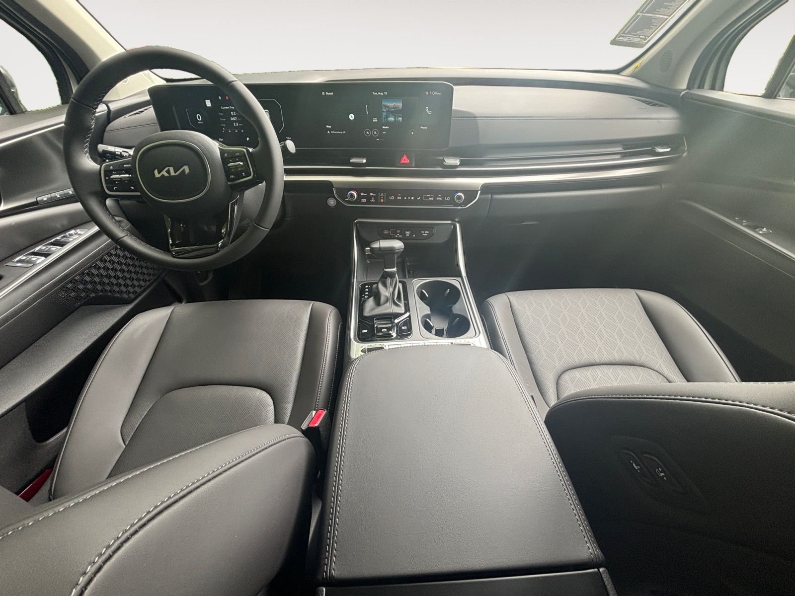 2026 Kia Carnival SX - Photo 10