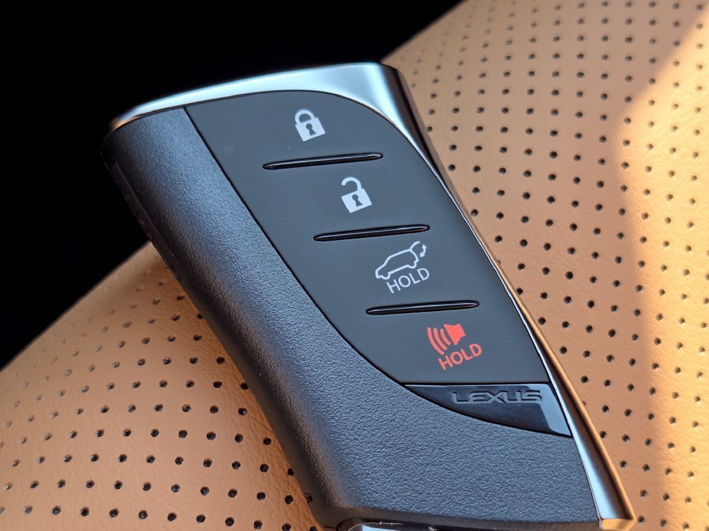 New 2026 Atomic Silver Lexus PREMIUM image 38