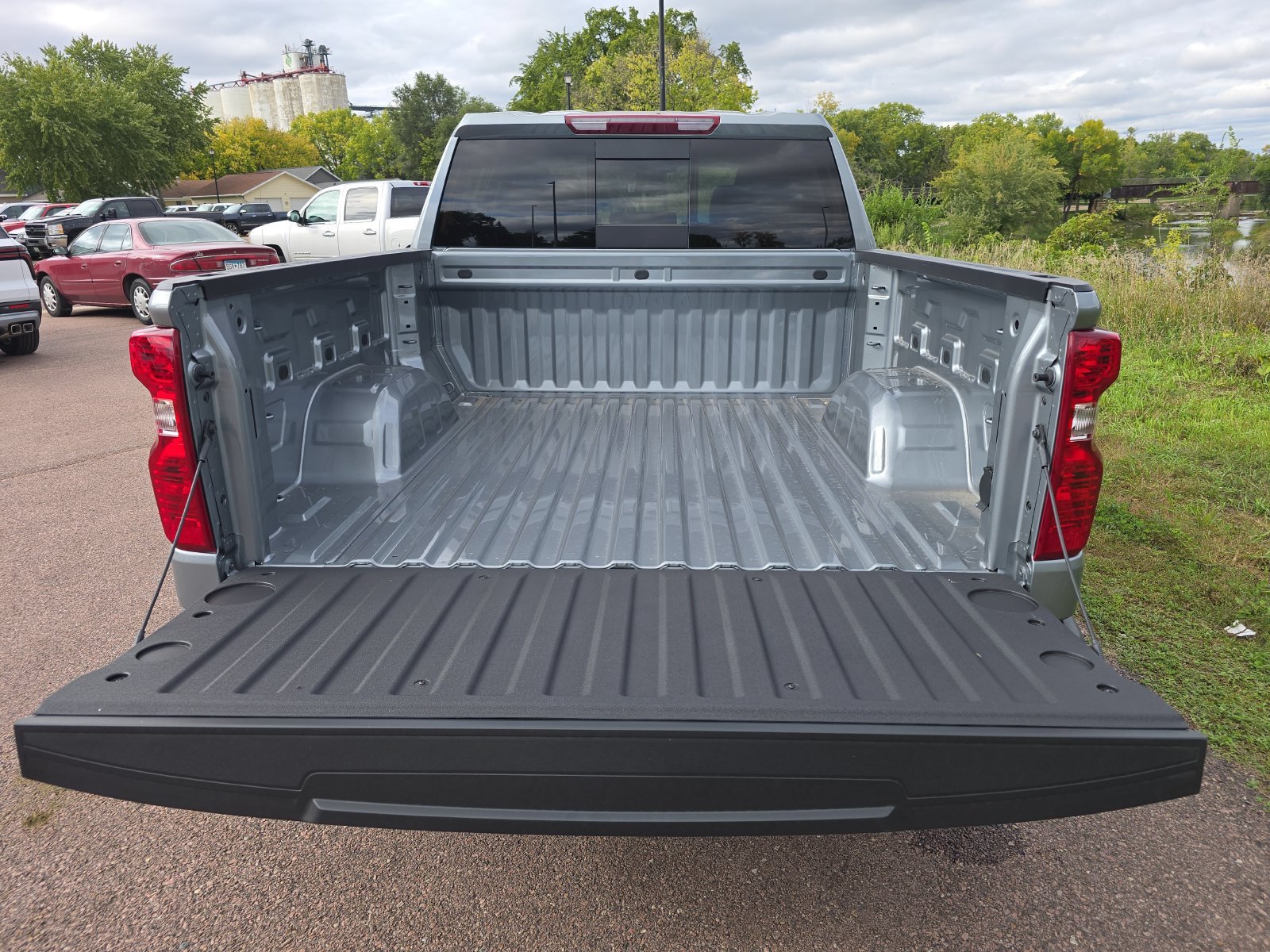 New 2026 Sterling Gray Metallic Chevrolet LT image 6