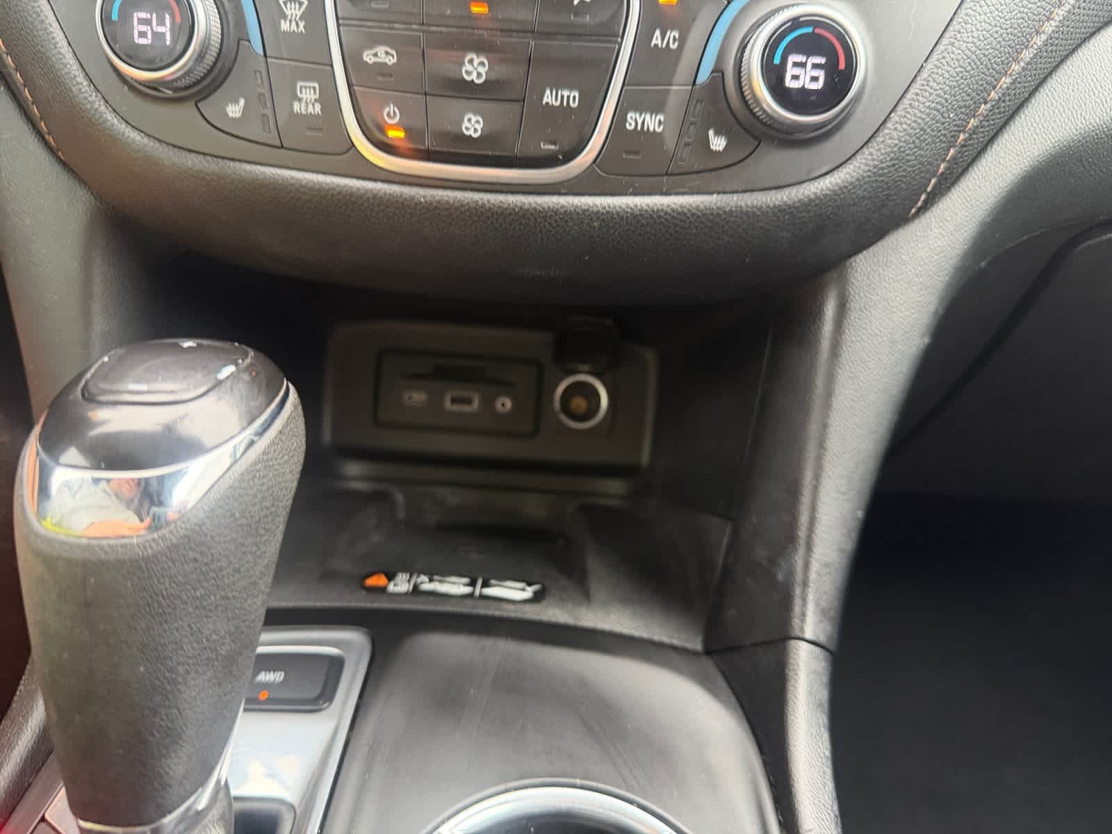 Used 2020 Nightfall Gray Metallic Chevrolet Premier image 36