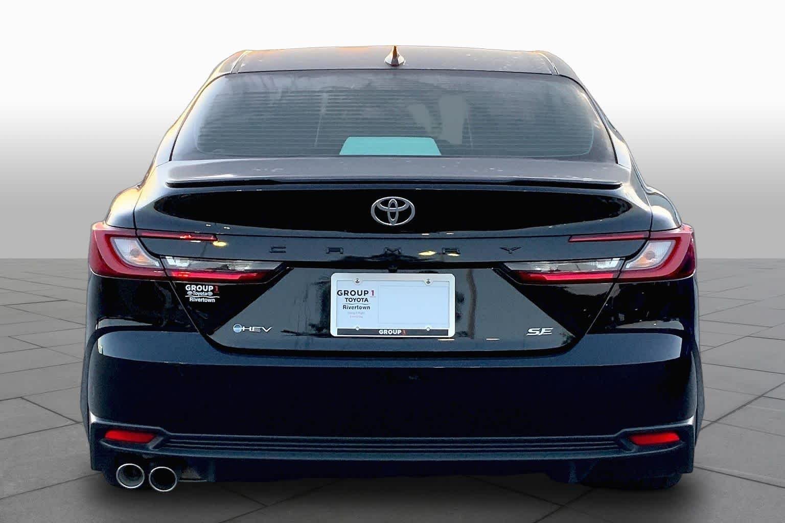 Used 2026 Midnight Black Metallic Toyota SE image 5