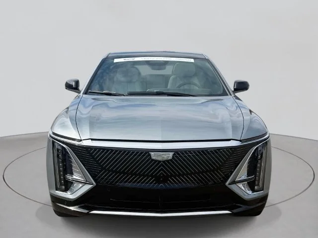 Used 2024 Cadillac LYRIQ Luxury 1 with VIN 1GYKPPRL9RZ143316 for sale in St. Clair Shores, MI