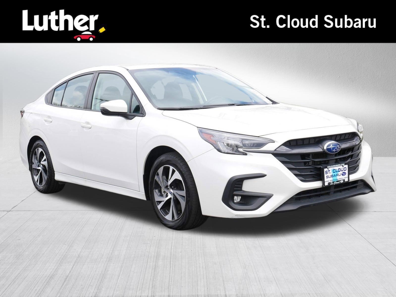 2025 Subaru Legacy Premium's photo