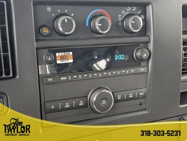 2026 Chevrolet Express Cargo Work Van - Photo 26