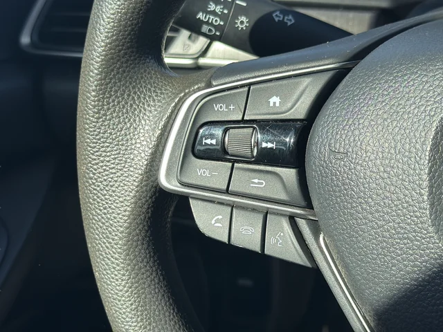 Used 2022 Gray Honda LX image 17