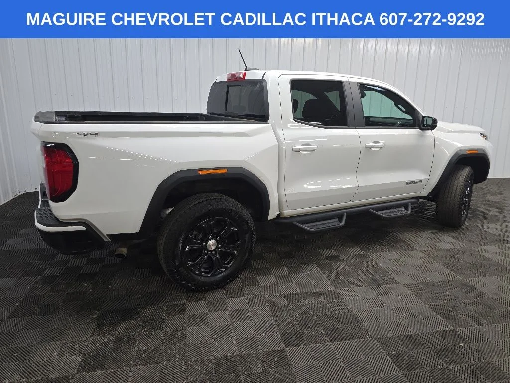 Used 2023 White GMC Elevation image 3