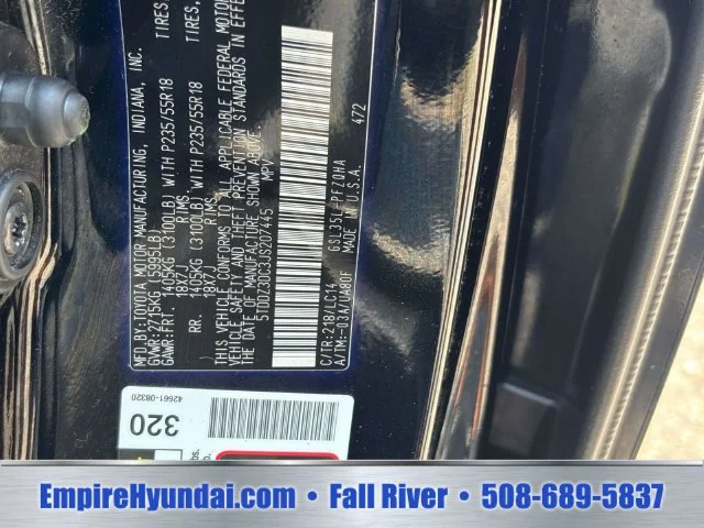Used 2018 Black Toyota XLE image 31