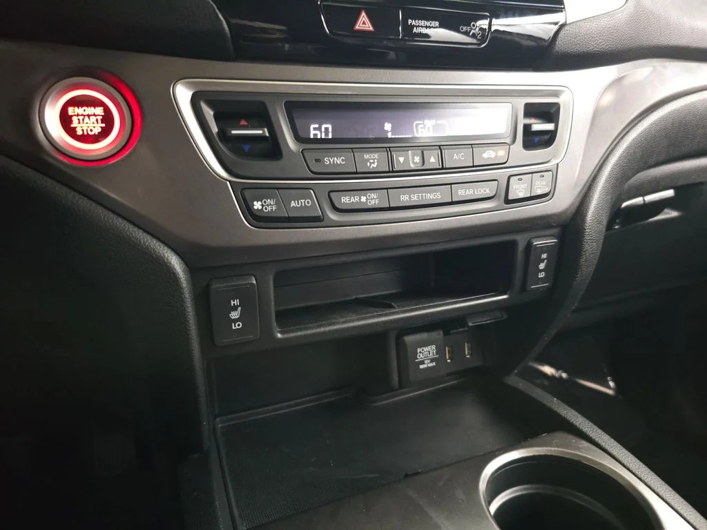 Used 2016 Modern Steel Metallic Honda EX-L image 26