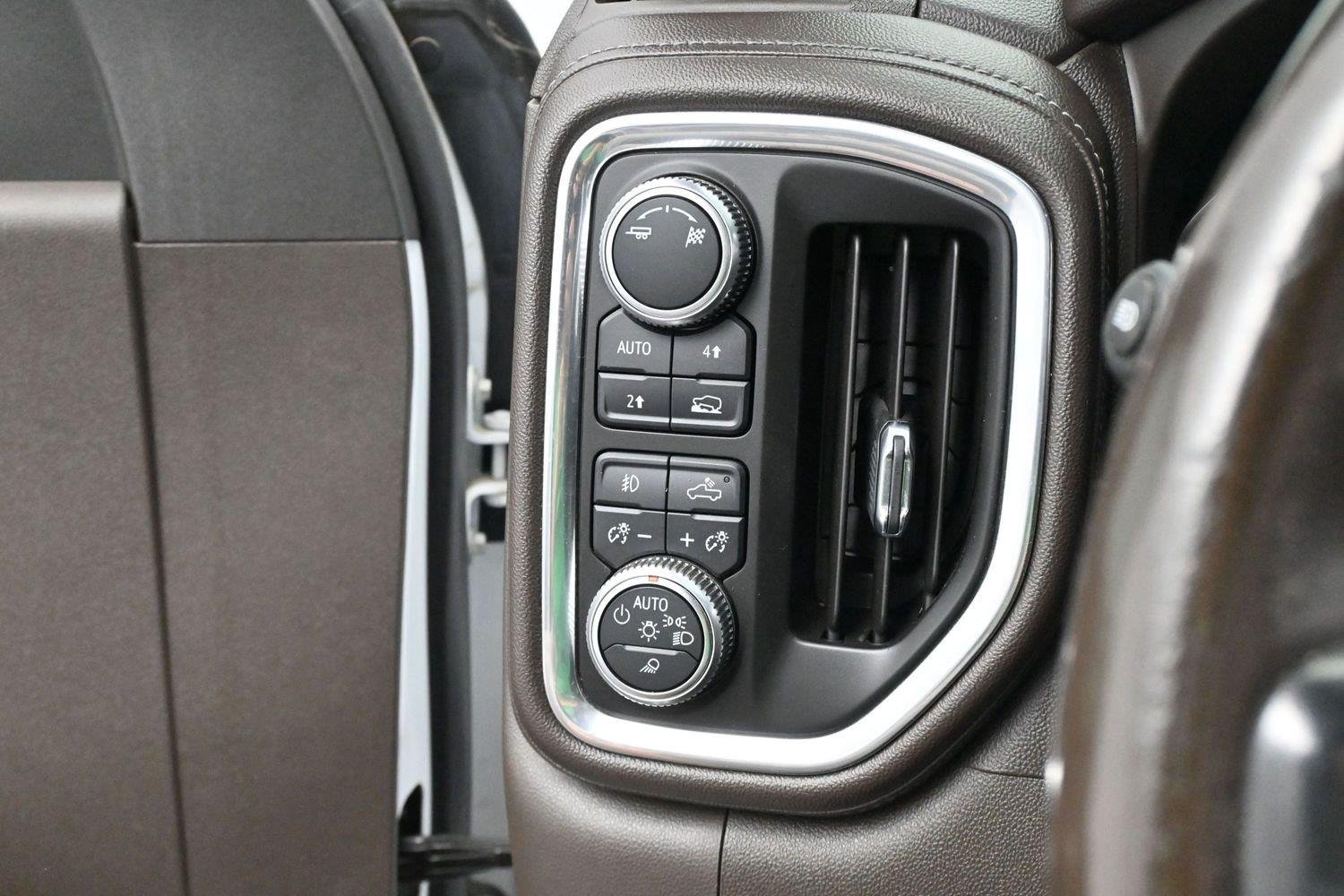 Used 2019 Summit White GMC SLT image 20